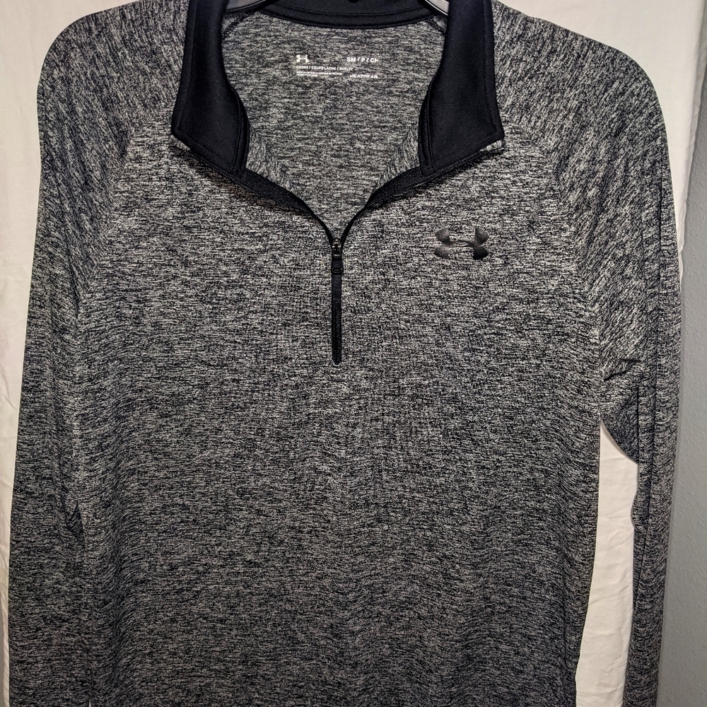 Under Armour 1/4 zip pullover